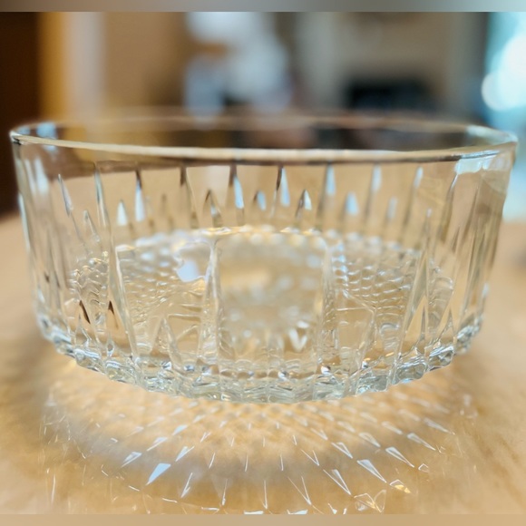 Vintage Arcoroc USA Clear Glass Diamond Starburst Salad/Fruit Serving Bowl 9” - Picture 3 of 5